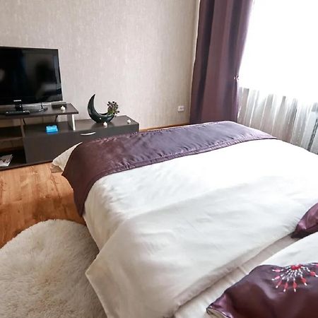 PaulMarie Apartments on Prs. Mira 25B Mogilev Extérieur photo