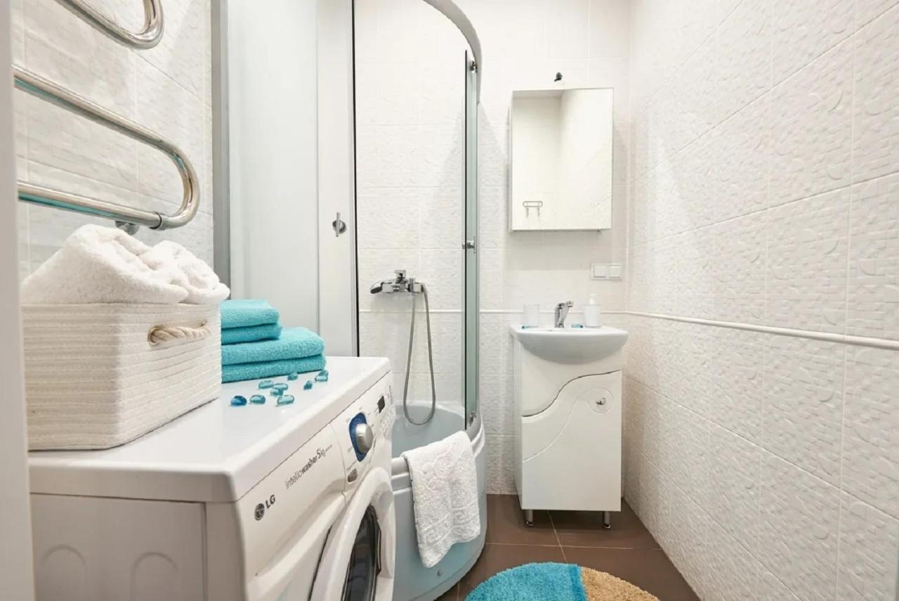 PaulMarie Apartments on Prs. Mira 25B Mogilev Extérieur photo